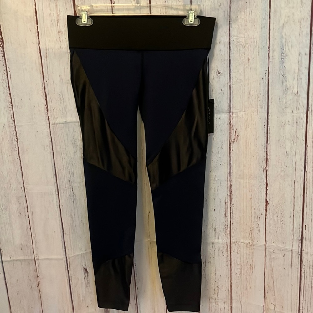 NWT Koral Forge maternity leggings